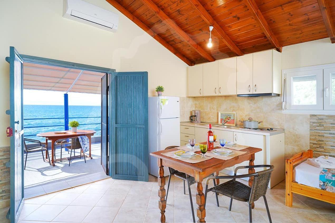 Avgoustos Beach House Skála Kallirákhis Екстериор снимка